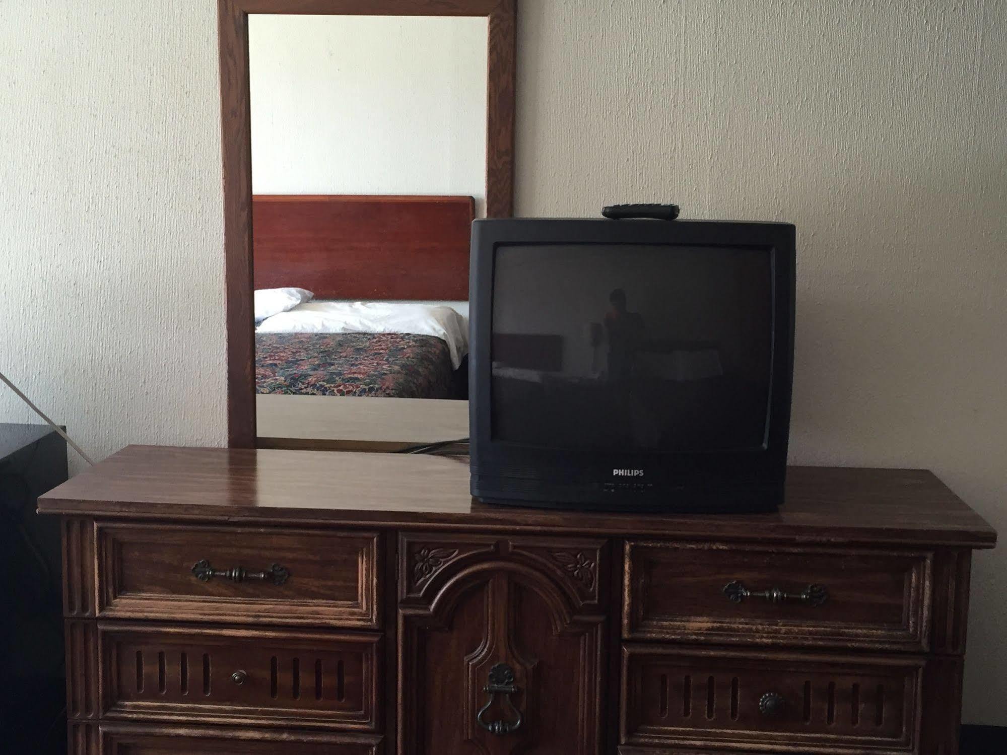 Daniel Boone Motor Inn Pikeville Extérieur photo