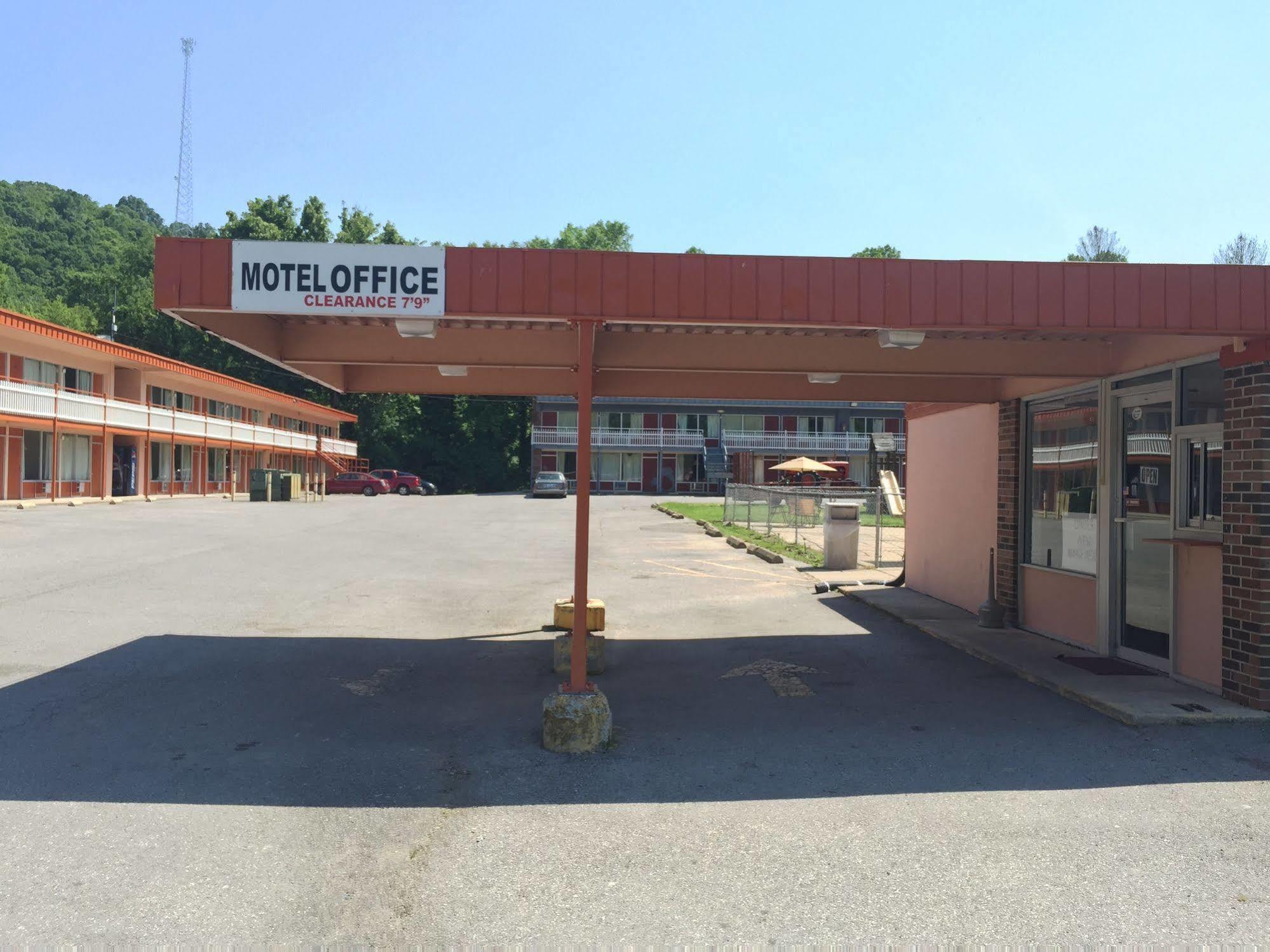 Daniel Boone Motor Inn Pikeville Extérieur photo